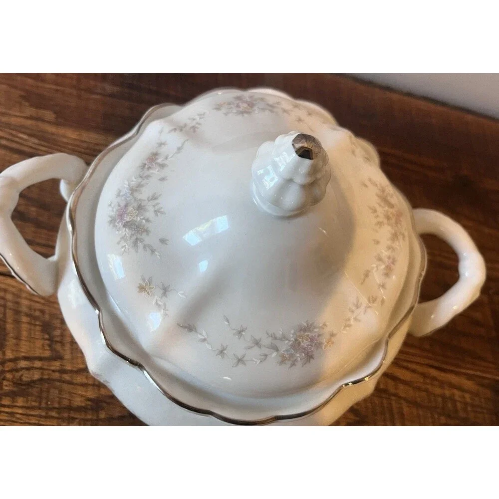 Vintage Johann Haviland Floral Splendor 8.5” Platinum Trim Covered Dish Bavaria